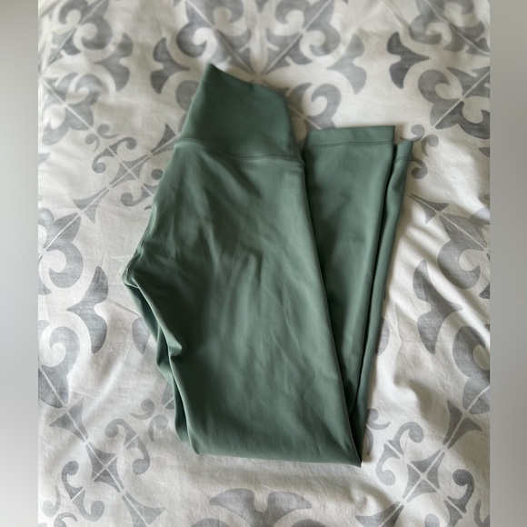Lululemon leggings (size 2) - Picture 1 of 8